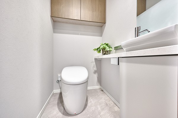 クラッシィハウス白金_お洒落なトイレの写真