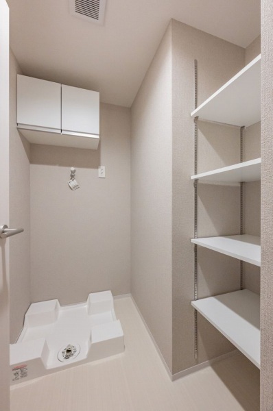 豊栄平町マンション_ドレッシングルームの写真