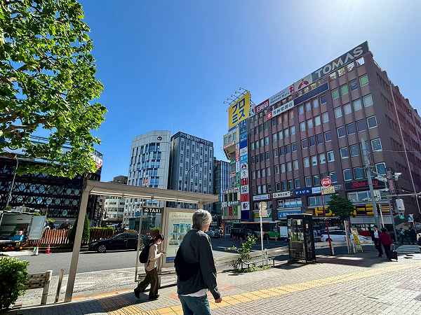 高田馬場駅　バスロータリー