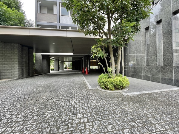 小石川アインス アプローチ