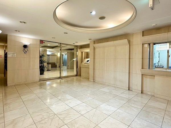 藤和三田綱町ホームズ エントランス