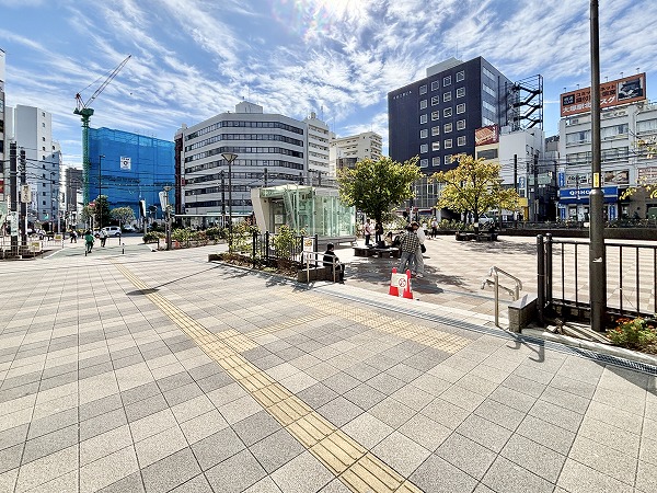 大塚駅前広場