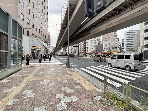 駅周辺