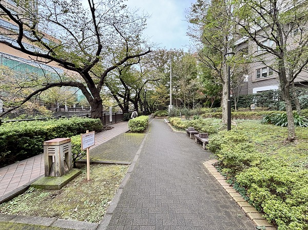 加賀二丁目緑の広場