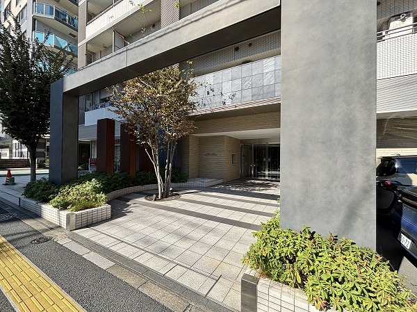 パークハウス文京千石 アプローチ