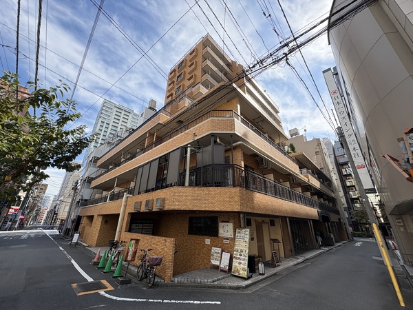 ダイアパレス新宿一丁目 外観