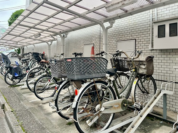 マルエツ 二子玉川店 駐輪場