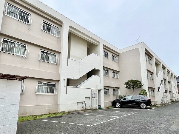 中銀世田谷マンシオン2号館 外観