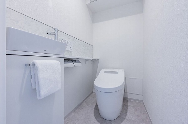 A-standard本郷三丁目_清潔感のあるトイレの写真